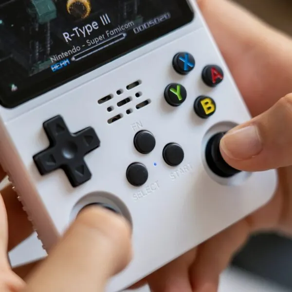 r36s_nintendo_sf-600x600.webp